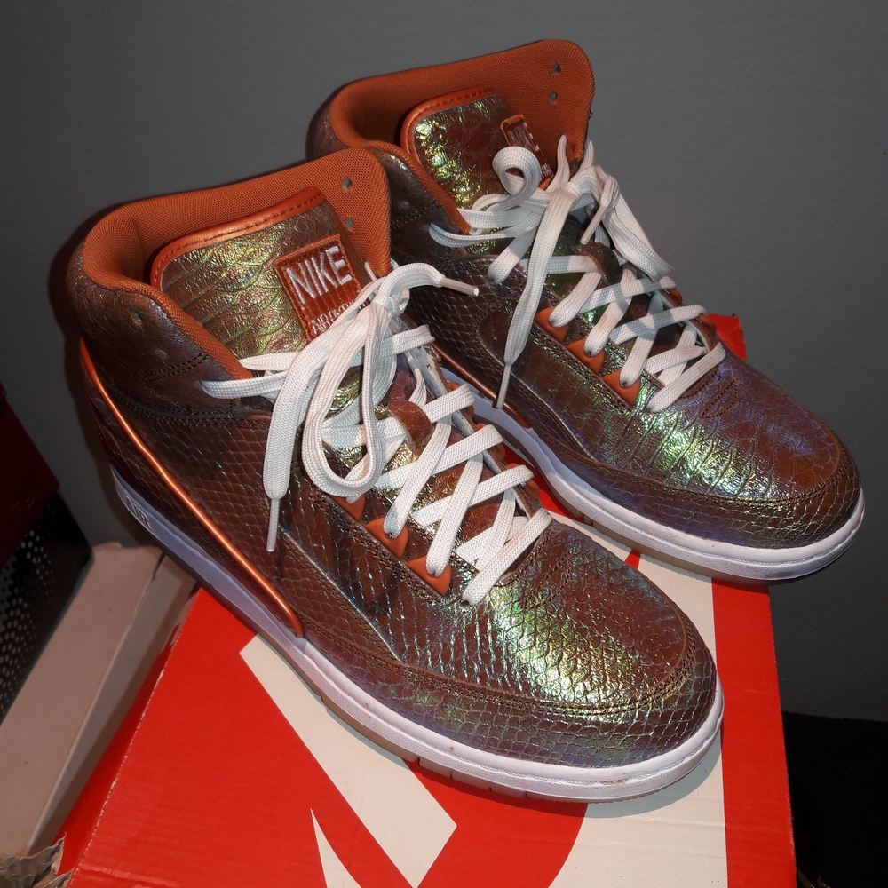 Nike Air Python Iridescent Prm Sneakers - image 3